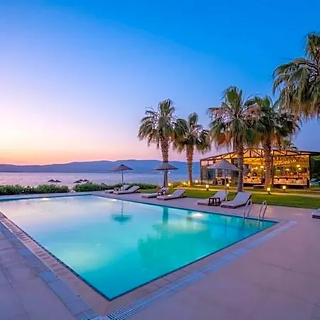 Med-inn Hotel 4*